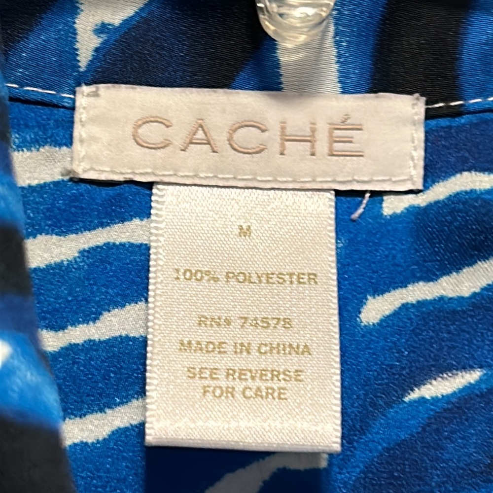 Cache Front Button Down Animal Point Size. M - image 2